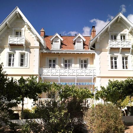 Hotel Villa La Cheneraie Saint-Raphaël Exterior foto